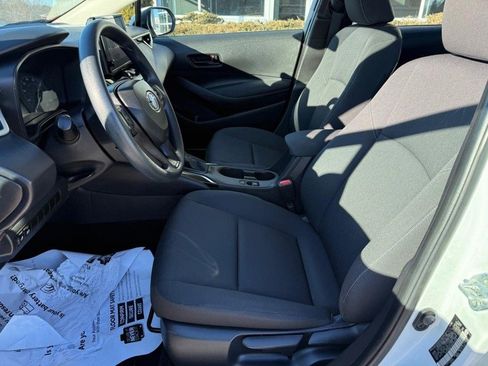 Used 2024 Toyota Corolla LE image 16