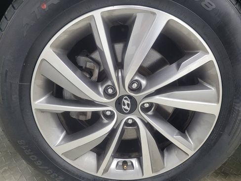 Used 2020 Hyundai Santa Fe SEL w/ Convenience + Premium Package AWD/4WD image 31