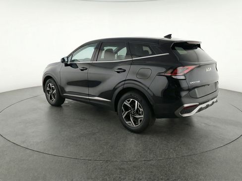 Used 2025 Kia Sportage LX FWD image 6