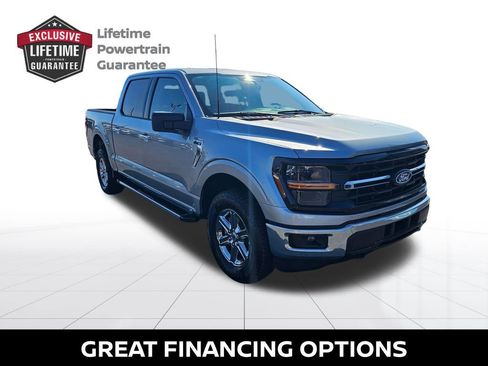 Used 2025 Ford F150 XLT w/ Equipment Group 301A Standard AWD/4WD image 7