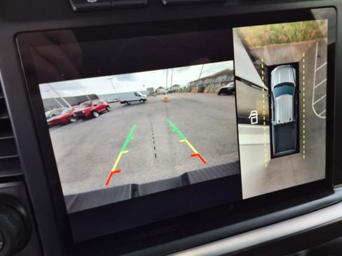 Certified 2024 Ford F350 Lariat w/ Lariat Ultimate Package image 13