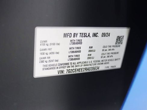 Used 2024 Tesla Cybertruck Cyberbeast AWD/4WD image 40
