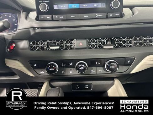 Used 2023 Honda Accord EX image 10