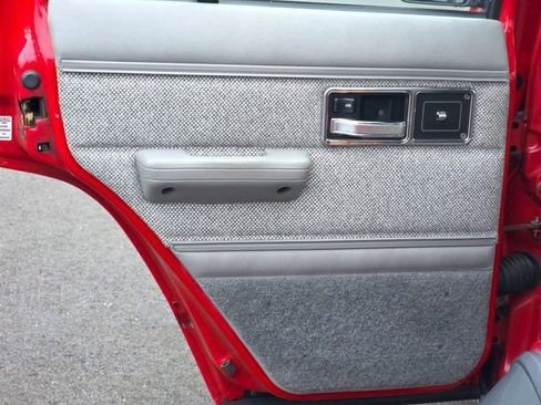 Used 1991 Jeep Cherokee Laredo image 29