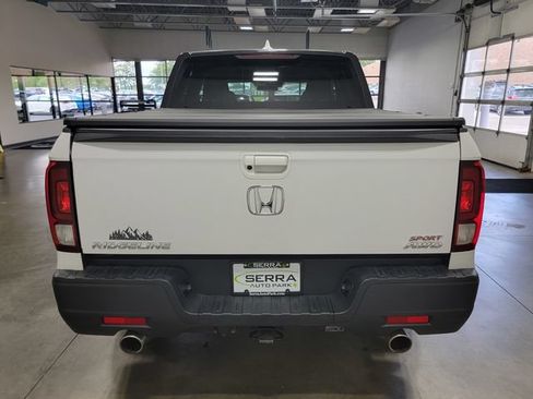 Certified 2023 Honda Ridgeline Sport image 6