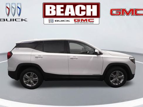 Used 2020 GMC Terrain SLE AWD/4WD image 2