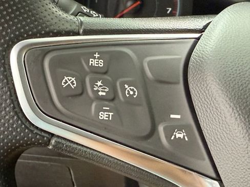 Used 2025 Chevrolet Malibu LT FWD image 12