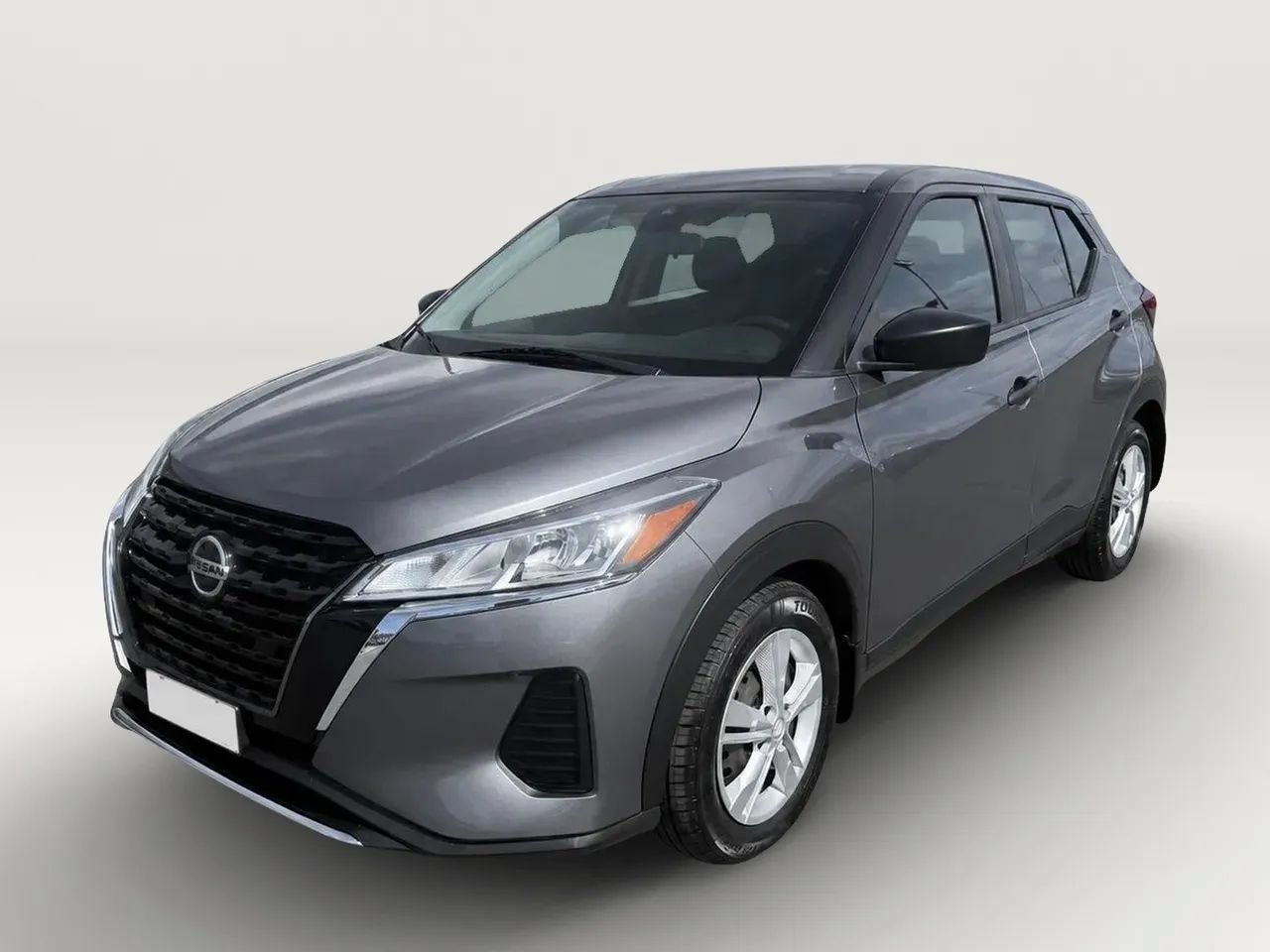 Used 2021 Nissan Kicks S FWD image 3
