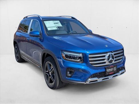 New 2026 Mercedes-Benz GLB 250 4MATIC image 6