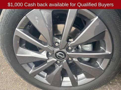 New 2026 Nissan Sentra SL w/ Floor Mat Package FWD image 36