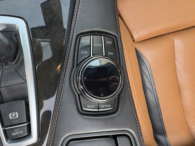 Used 2017 BMW 640i Convertible RWD image 21
