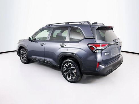 Used 2025 Subaru Forester Premium w/ Convenience Package #1 AWD/4WD image 9