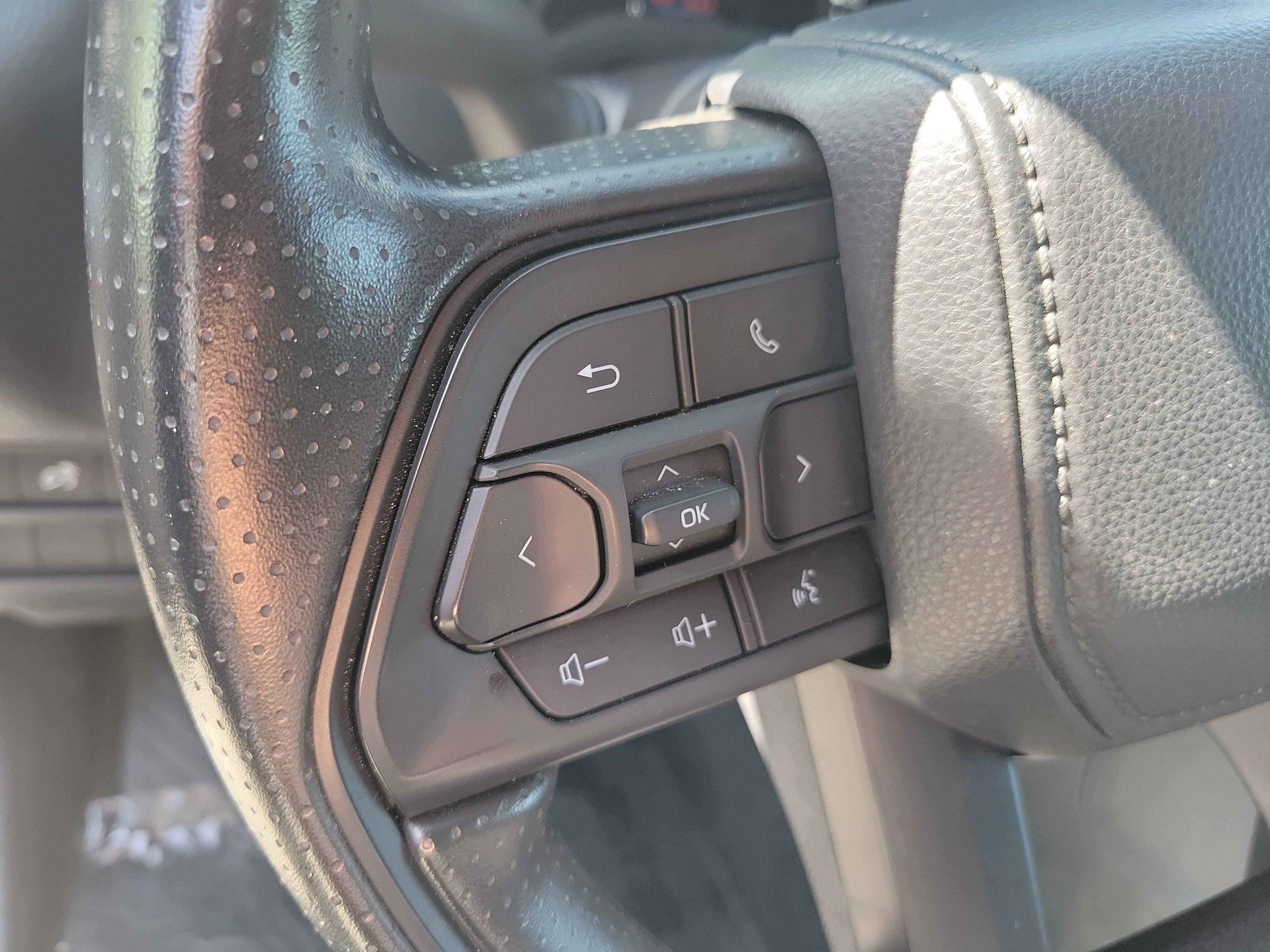 Used 2026 Toyota Tundra SR AWD/4WD image 24