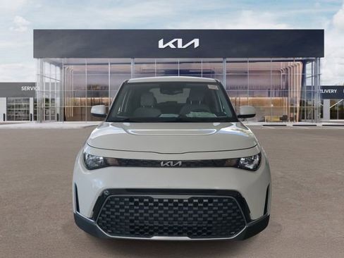 Certified 2023 Kia Soul EX image 2