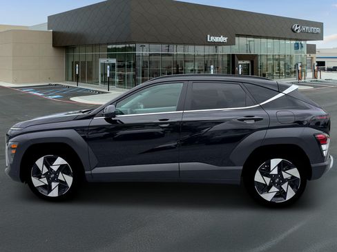 New 2026 Hyundai Kona Limited FWD image 3