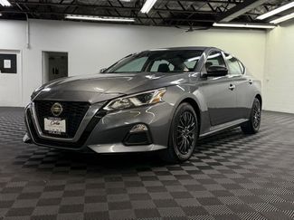 Used 2019 Nissan Altima 2.5 S image 1