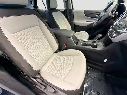 Used 2019 Chevrolet Equinox LT image 15