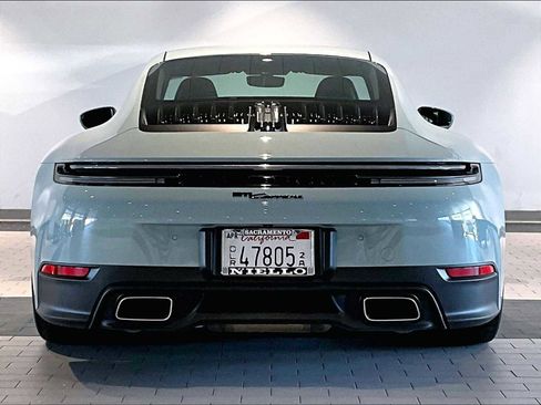 Used 2025 Porsche 911 Carrera image 9