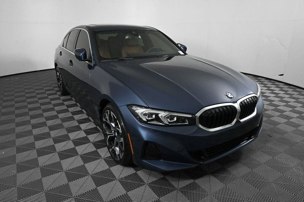 Used 2025 BMW 330i Sedan RWD image 14