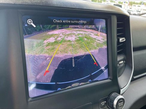 Used 2020 RAM 1500 Big Horn AWD/4WD image 22