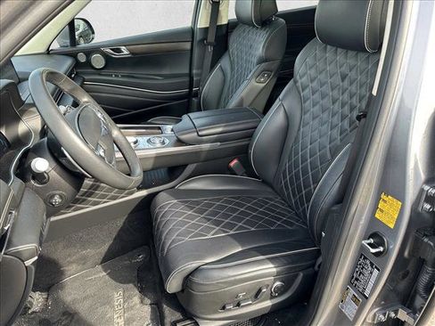 Used 2024 Genesis GV80 3.5T w/ Prestige Package image 12