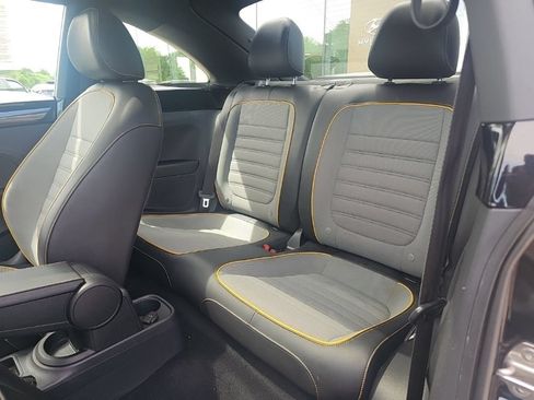 Used 2016 Volkswagen Beetle 1.8T Dune FWD image 29