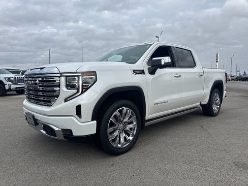 Used 2023 GMC Sierra 1500 Denali image 2
