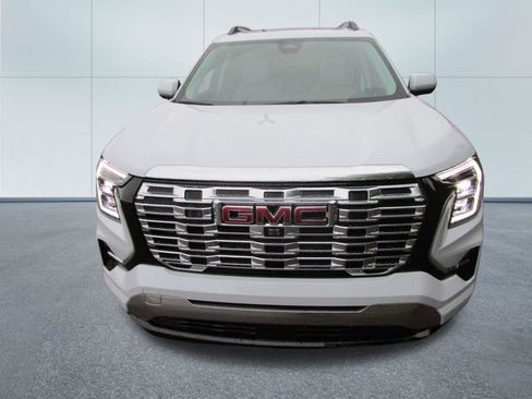 New 2026 GMC Terrain Denali AWD/4WD image 4