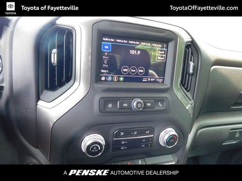 Used 2025 GMC Sierra 2500 Pro w/ Convenience Package AWD/4WD image 9