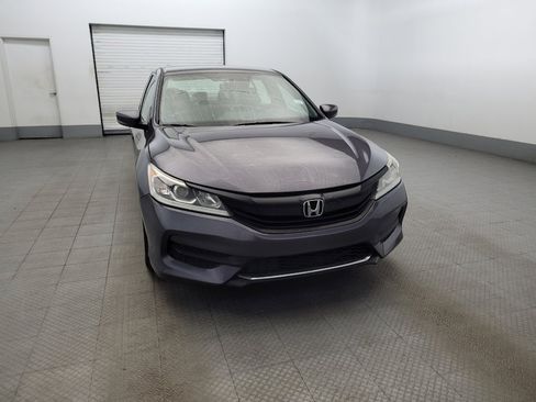 Used 2017 Honda Accord LX image 14