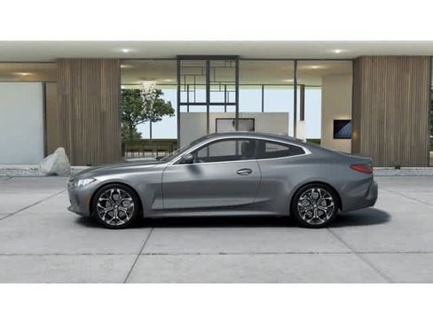 Used 2026 BMW 430i Coupe w/ Parking Assistance Package RWD image 4