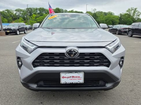 Used 2023 Toyota RAV4 XLE Premium AWD/4WD image 2