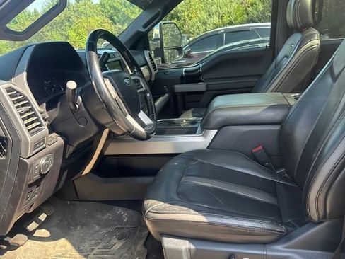 Used 2020 Ford F250 Platinum AWD/4WD image 9