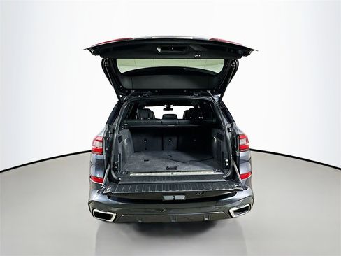 Used 2022 BMW X5 xDrive45e w/ M Sport Package image 37