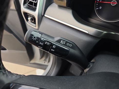 Certified 2022 Kia Sorento SX image 32