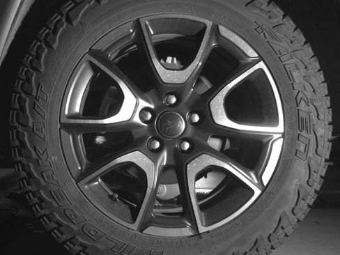 Used 2025 Jeep Compass Trailhawk image 14