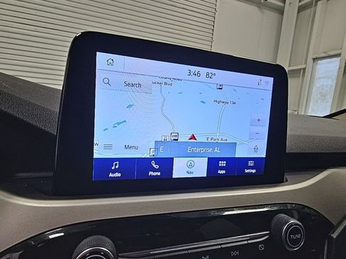 Used 2020 Ford Escape SEL image 16