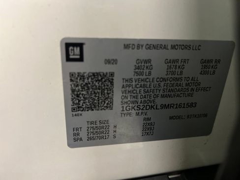 Certified 2021 GMC Yukon Denali w/ Denali Premium Package AWD/4WD image 29