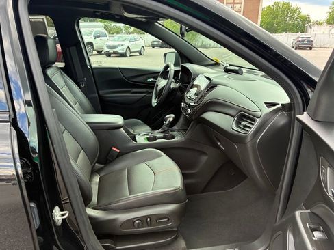 Used 2023 Chevrolet Equinox Premier AWD/4WD image 53