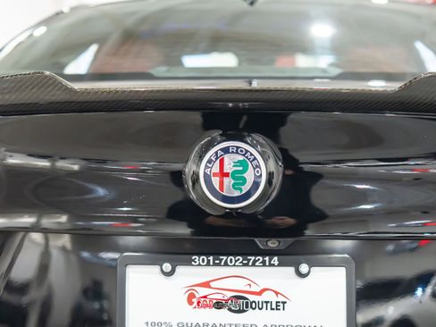 Used 2020 Alfa Romeo Giulia w/ Nero Edizione RWD image 46