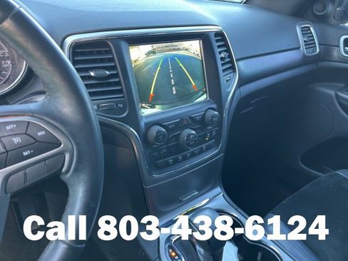 Used 2018 Jeep Grand Cherokee Altitude image 24