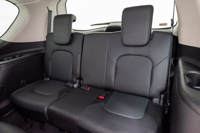 Used 2018 INFINITI QX80 4WD w/ Driver Assistance Package image 21