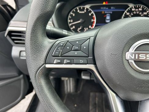 Used 2023 Nissan Altima 2.5 SV FWD image 20