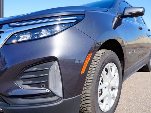 Used 2023 Chevrolet Equinox LT image 20