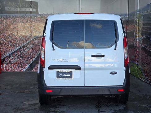 Used 2023 Ford Transit Connect XL image 6