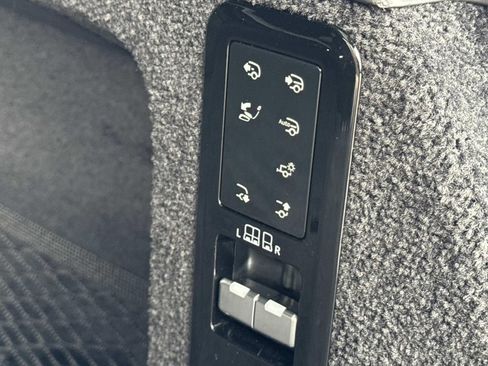 Certified 2023 Land Rover Range Rover SV AWD/4WD image 7