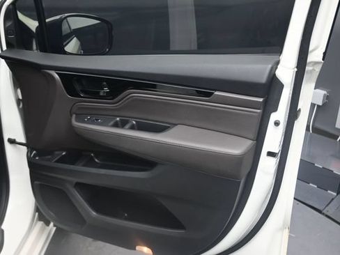 Used 2019 Honda Odyssey Elite image 19