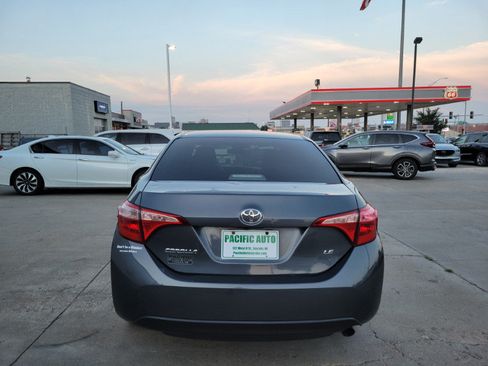 Used 2019 Toyota Corolla LE FWD image 6