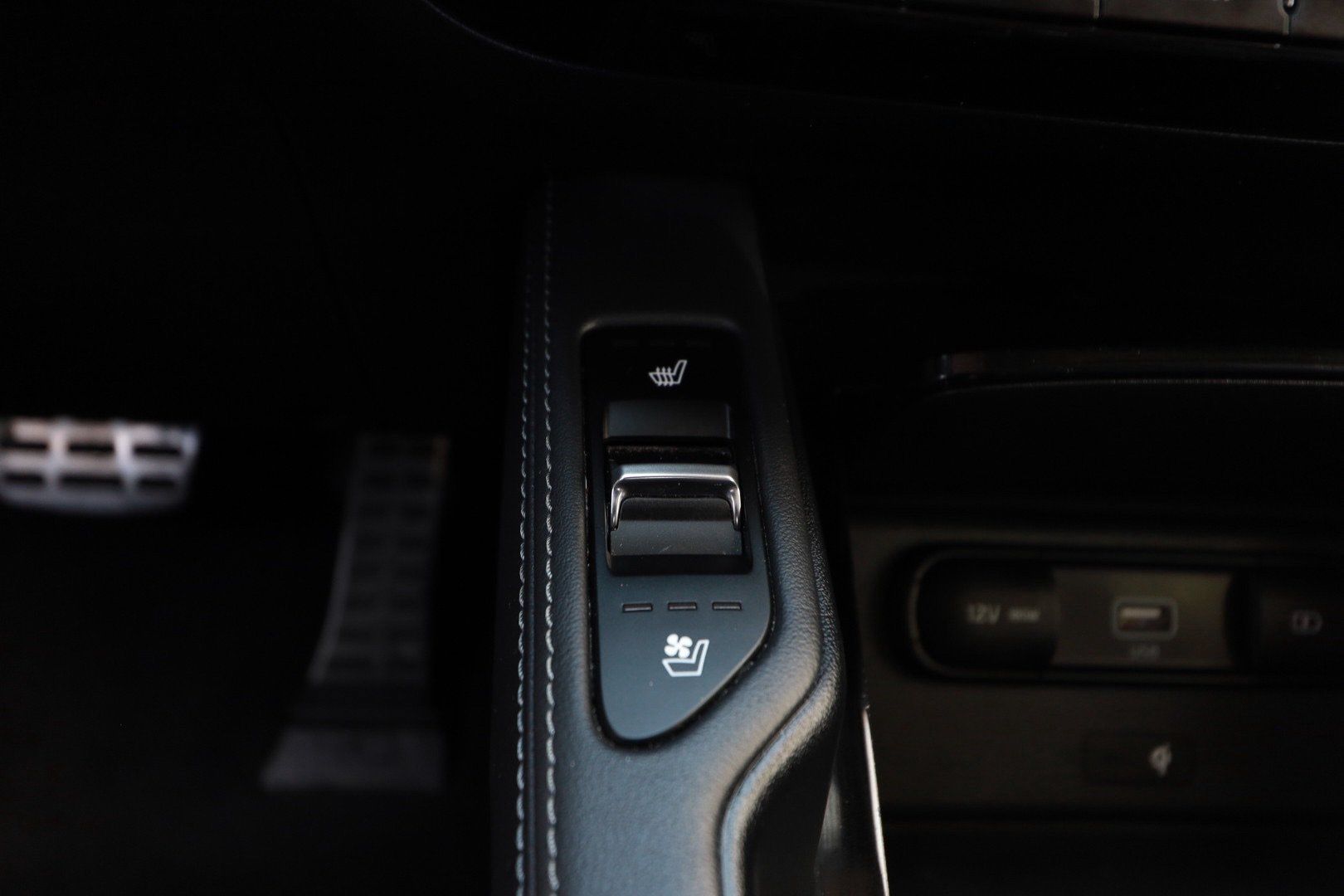 Used 2022 Kia Telluride SX w/ SX Prestige Package AWD/4WD image 18