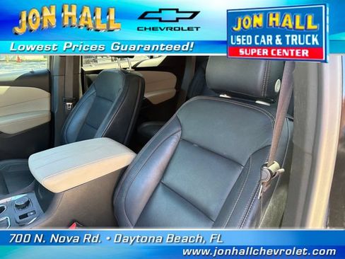 Used 2023 Chevrolet Traverse LS w/ Midnight/Sport Edition FWD image 17